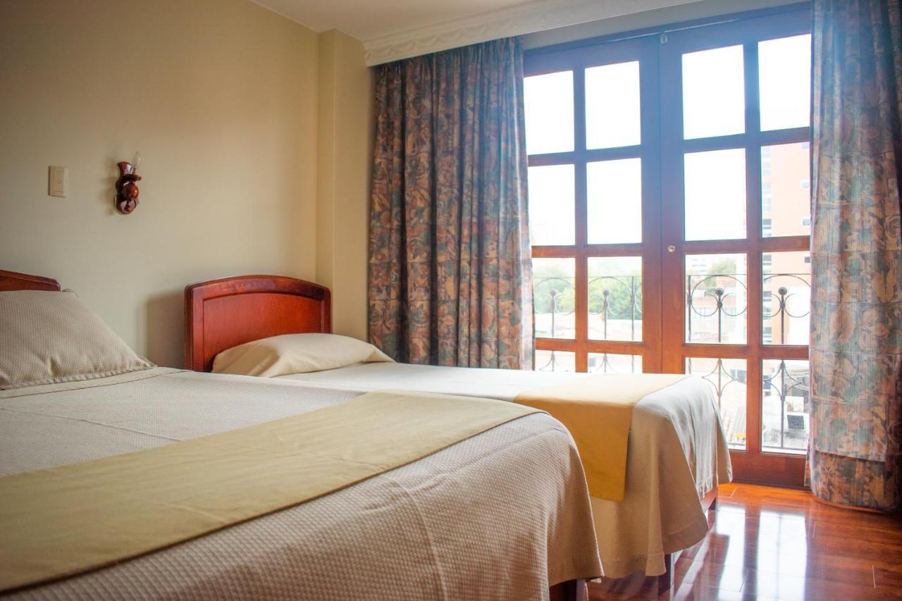 דויטאמה Hotel Dinastia Real מראה חיצוני תמונה