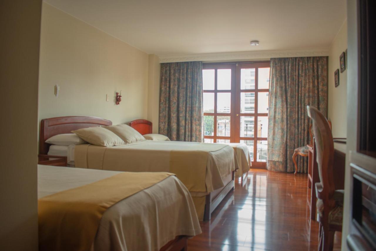 דויטאמה Hotel Dinastia Real מראה חיצוני תמונה