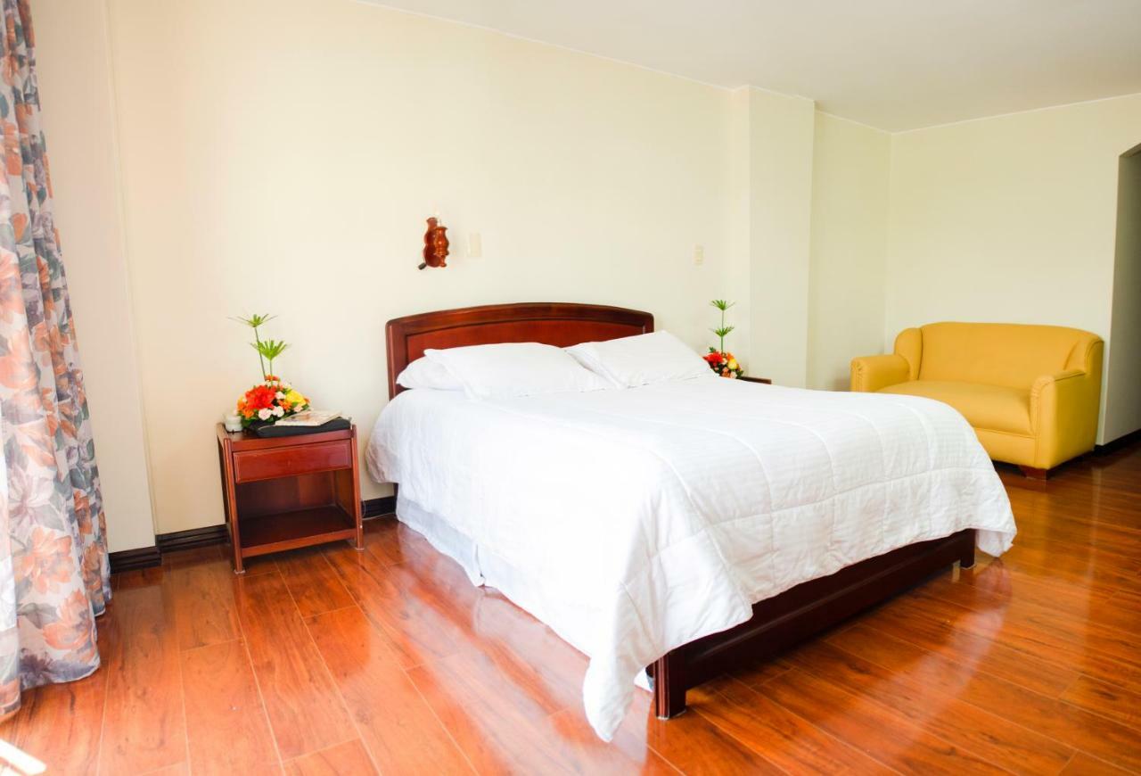 דויטאמה Hotel Dinastia Real מראה חיצוני תמונה